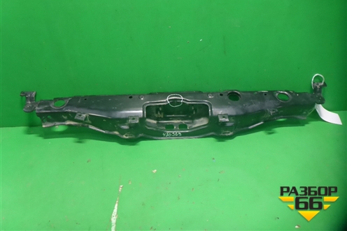 Панель передняя (верхняя часть) (641013Z001) для Hyundai i40 с 2011г