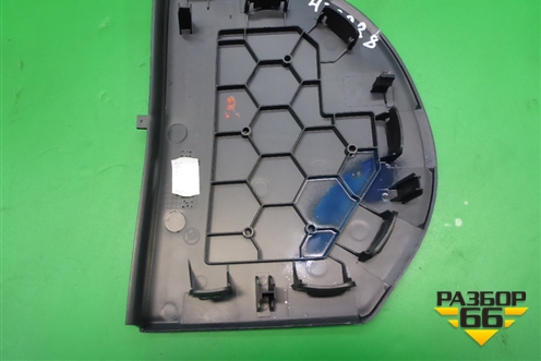 Накладка на торпедо (боковая правая) (5J0857504A) для Skoda Fabia с 2007-2014г