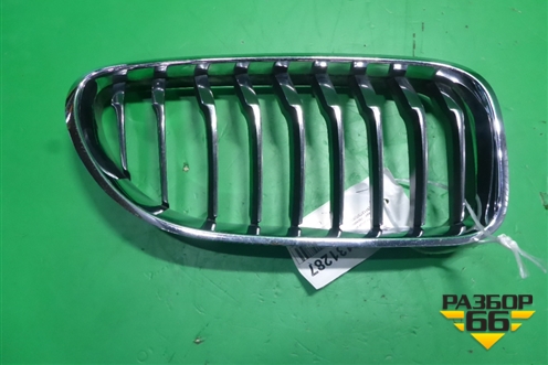Решетка радиатора правая (51137370392) для BMW 6-серия F06 с 2011г