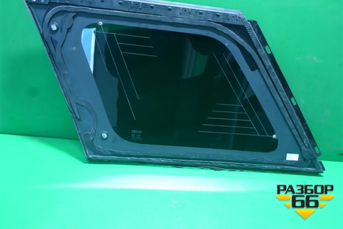 Стекло глухое правое (2012г) (LR044116) для Land Rover Range Rover Sport с 2013-2022г