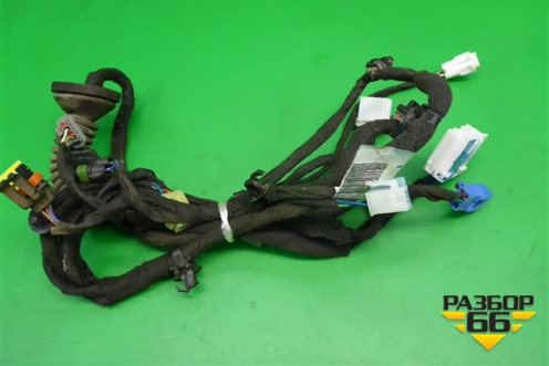 Проводка двери передней правой (T113724080) для Chery Tiggo (T11) с 2005г