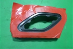 Кронштейн форсунки омывателя фары (левый новый) (1P0807923) для Seat Leon с 2005-2013г
