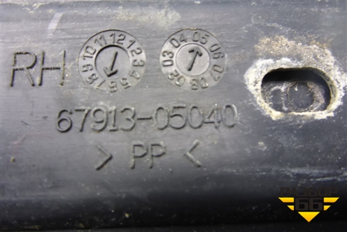 Накладка порога внутренняя переднего правого (6791305040) для Toyota Avensis с 2003-2009г