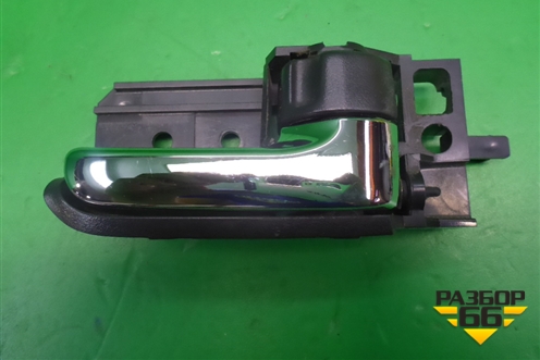 Ручка внутренняя двери передней правой для Toyota Avensis с 2003-2009г