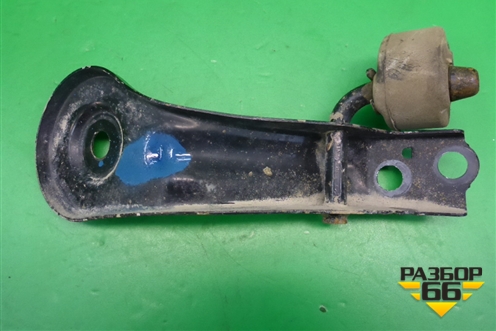 Кронштейн задней балки правый (задний) (5220320040) для Toyota Avensis с 2003-2009г