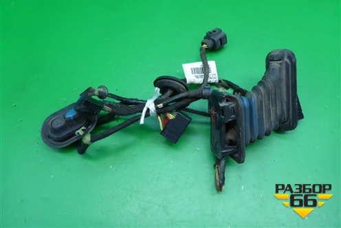 Проводка двери задней правой (седан) (3C4971694JK) для Volkswagen Passat (B6) с 2005-2010г
