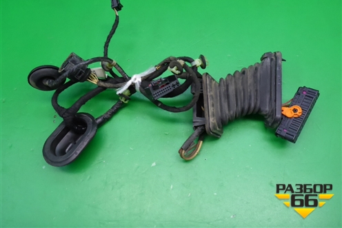 Проводка двери задней левой (седан) (3C4971693JK) для Volkswagen Passat (B6) с 2005-2010г