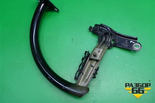Петля крышки багажника левая (3C5827301) для Volkswagen Passat (B6) с 2005-2010г