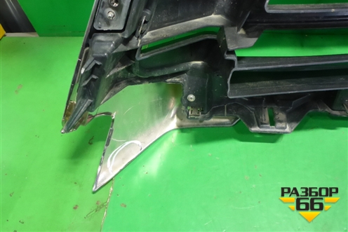 Решетка радиатора (5311260230) для Lexus LX-570 с 2015г (ЛХ)