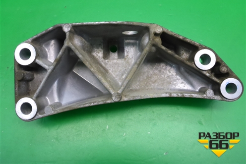 Кронштейн КПП левый ( 1.8л BZB АКПП) (1K0199117) для Volkswagen Passat (B6) с 2005-2010г