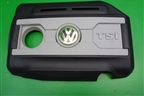 Накладка декоративная на двигатель ( 1.8л BZB) (06J103925H) для Volkswagen Passat (B6) с 2005-2010г