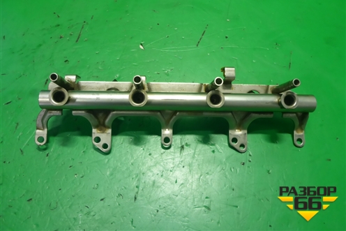 Рейка топливная рампа ( 1.8л BZB) (06J133317G) для Volkswagen Passat (B6) с 2005-2010г