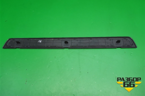 Накладка порога внутренняя переднего правого (в проём) (94060FG070) для Subaru Forester (SH5) с 2008-2012г