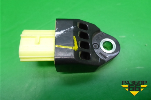 Датчик AIR BAG (98235SC010) для Subaru Forester (SH5) с 2008-2012г (Форестер)