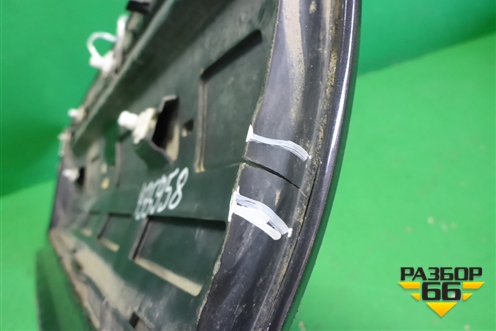 Накладка двери задней левой (с хромом) (7P6854949H) для Volkswagen Touareg с 2010-2018г