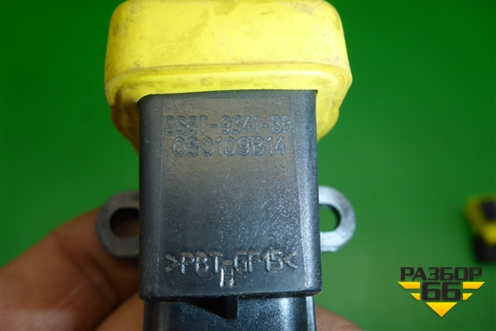 Кнопка аварийного отключения топлива (2S6T9341BB) для Ford Fusion с 2002г