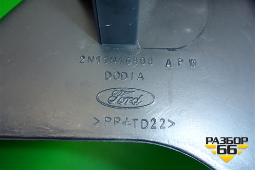 Держатель задней полки правый (2N11N46808APW) для Ford Fusion с 2002г