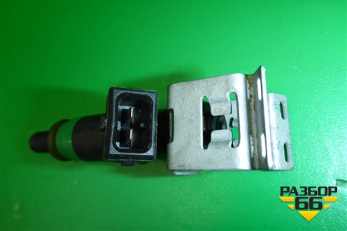 Форсунка инжекторная электрическая (1.4л FXJA) (98MFBC9F593) для Ford Fusion с 2002г
