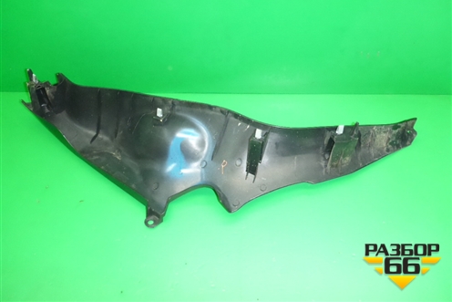 Обшивка стойки задняя нижняя правая (2N11N31016AGW) для Ford Fusion с 2002г