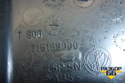 Накладка двери передней правой уголок (715159000) для Fiat Albea с 2003г