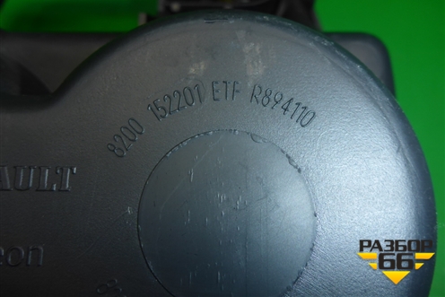 Подстаканник (8200152201) для Renault Clio с 1998-2002г