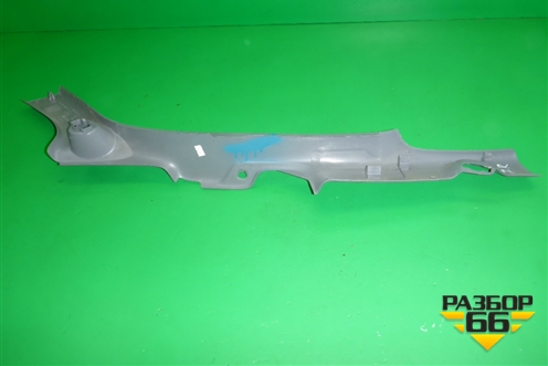 Накладка порога внутренняя заднего правого (8200447964) для Renault Clio с 1998-2002г