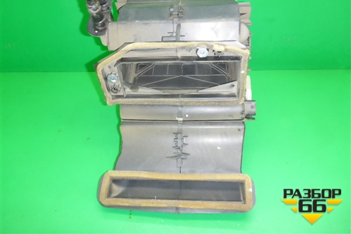 Корпус отопителя (8200390712) для Renault Clio с 1998-2002г