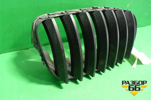 Решетка радиатора правая (51137171396) для BMW X6 E71 с 2008-2014г