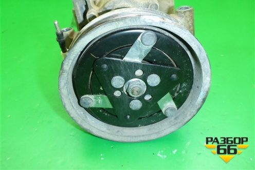 Компрессор кондиционера (1.4л) (8200600117) для Renault Clio с 1998-2002г