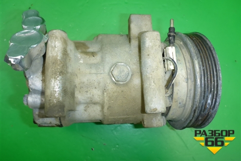 Компрессор кондиционера (1.4л) (8200600117) для Renault Clio с 1998-2002г
