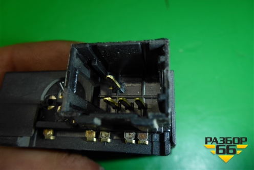 Переключатель корректора фар (8200022569) для Renault Clio с 1998-2002г