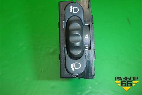 Переключатель корректора фар (8200022569) для Renault Clio с 1998-2002г