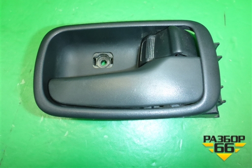 Ручка внутренняя двери задней правой для Mitsubishi Lancer-9  с 2003-2008г