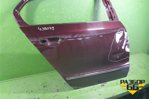 Дверь задняя правая (седан) (3T5833052) для Skoda Superb с 2008-2015г (Суперб)