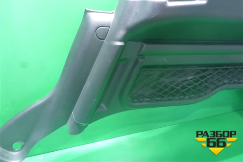 Обшивка багажника правая (нижняя) для Land Rover Discovery 3 с 2004-2009г