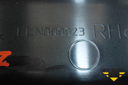 Накладка двери задней правой (ELN000023) для Land Rover Discovery 3 с 2004-2009г