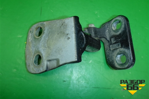 Петля двери передней правой нижняя для Land Rover Discovery 3 с 2004-2009г