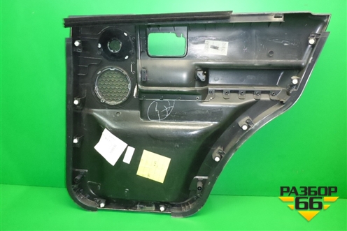 Обшивка двери задней левой под электрику для Land Rover Discovery 3 с 2004-2009г