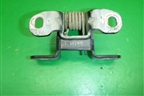 Петля двери багажника (нижней) для Land Rover Discovery 3 с 2004-2009г