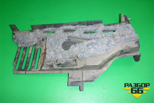 Накладка на торпедо (правая под бардачком) (FBS500102) для Land Rover Discovery 3 с 2004-2009г (Дискавери)