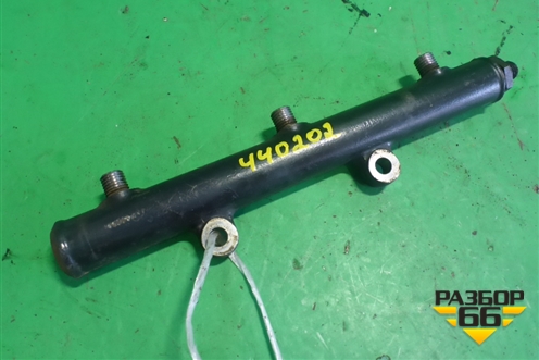 Рейка топливная рампа (правая 2.7л  276DT) (4R8Q9D280BC) для Land Rover Discovery 3 с 2004-2009г