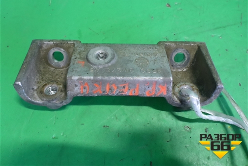 Кронштейн (топливной рейки 2.7л  276DT) (4R8Q9W276AB) для Land Rover Discovery 3 с 2004-2009г
