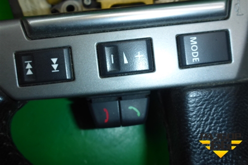 Рулевое колесо под AIR BAG без AIR BAG (с кнопками) (QTB502030PVJ) для Land Rover Discovery 3 с 2004-2009г