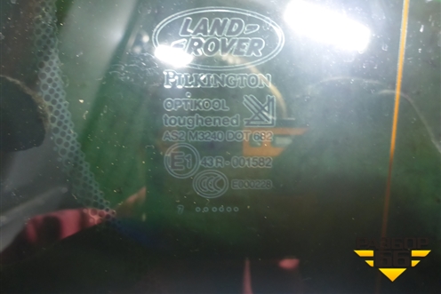 Стекло глухое правое (2007г) для Land Rover Discovery 3 с 2004-2009г