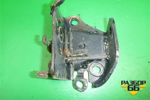 Кронштейн задней балки правый (554299U00A) для Nissan Note (Е11) с 2005-2013г