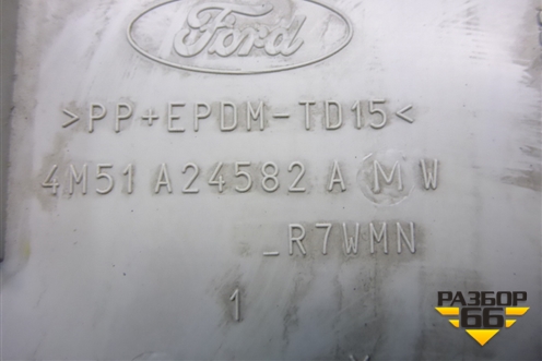 Обшивка стойки центральная верхняя правая (4M51A24582AMW) для Ford Focus 2 с 2008-2011г