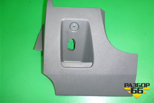 Накладка на торпедо (левая нижняя) (4M51A04324AKW) для Ford Focus 2 с 2008-2011г
