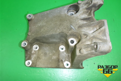 Кронштейн компрессора кондиционера (2.0л SHDA) (4M5Q190624CC) для Ford Focus 2 с 2008-2011г