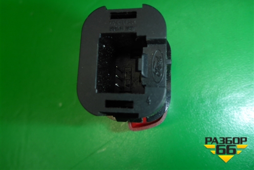 Кнопка аварийной сигнализации (8M5T13A350AA) для Ford Focus 2 с 2008-2011г