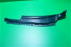 Короб водоотводящий (правая часть) (BP4K507P1) для Mazda Mazda 3 (BK) с 2003-2009г